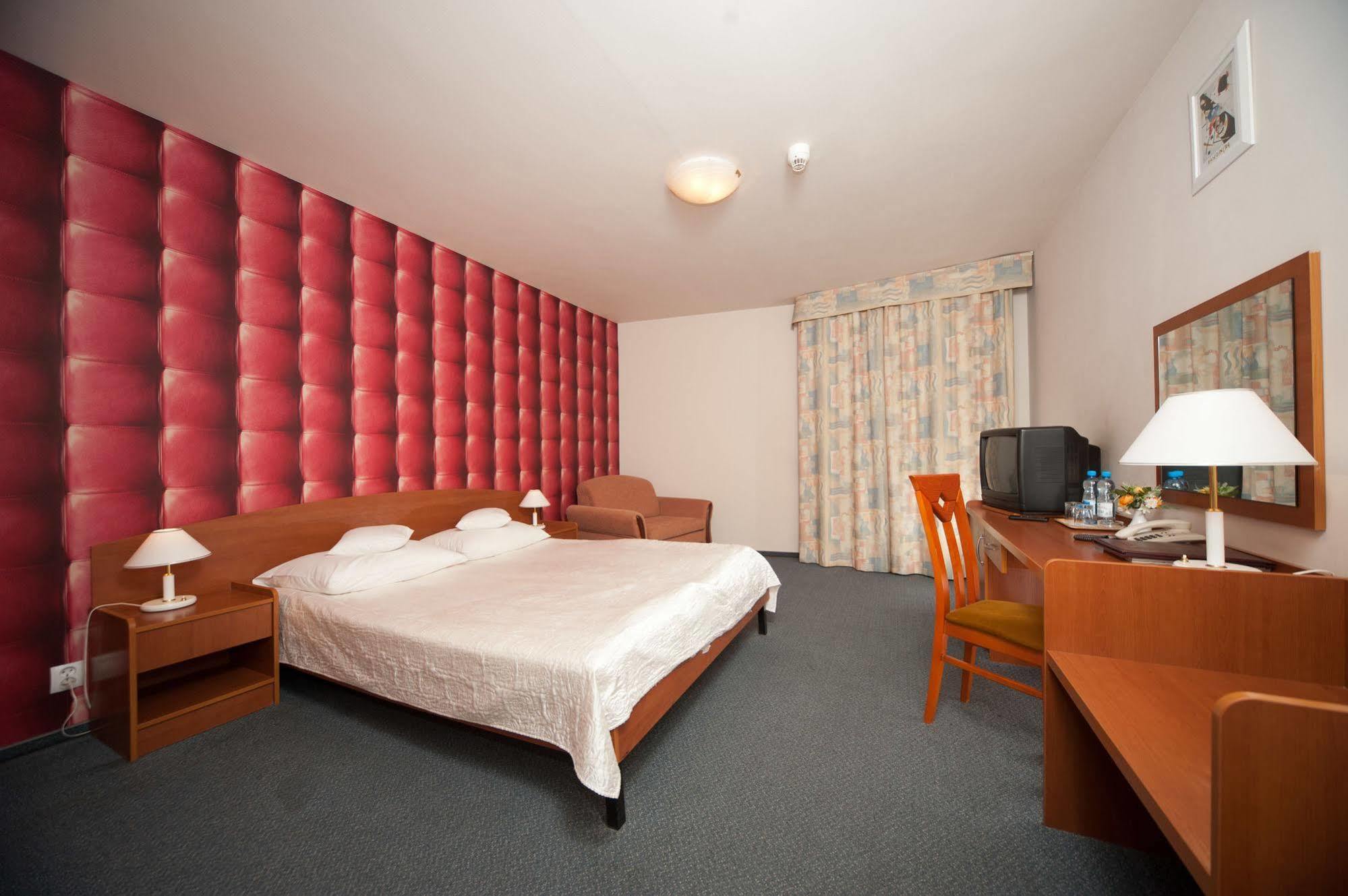 Hotel Gromada Radom Centrum المظهر الخارجي الصورة